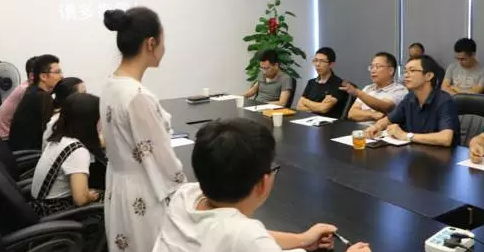 老子有钱lzyq88首届员工转正评审会圆满举行