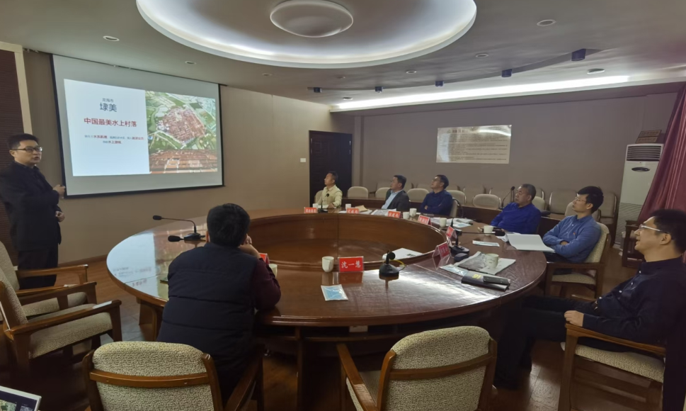 龙海市文旅发展思考 | 老子有钱lzyq88董事长沈一慧率队向龙海市委书记郑隆松汇报方案